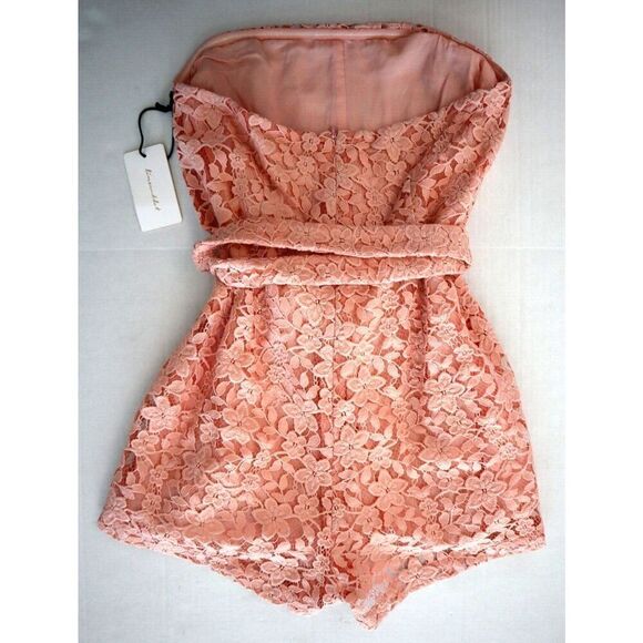 Line & Dot LR6201B Women's Sz Small Pink Floral Lace Sleeveless Lined Romper - Picture 12 of 12